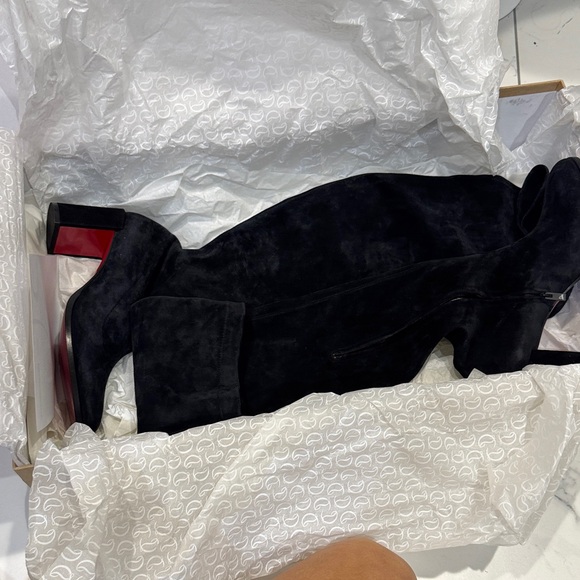 Christian Louboutin Black Suede Over-the-Knee Boots with Red Soles - Picture 7 of 9